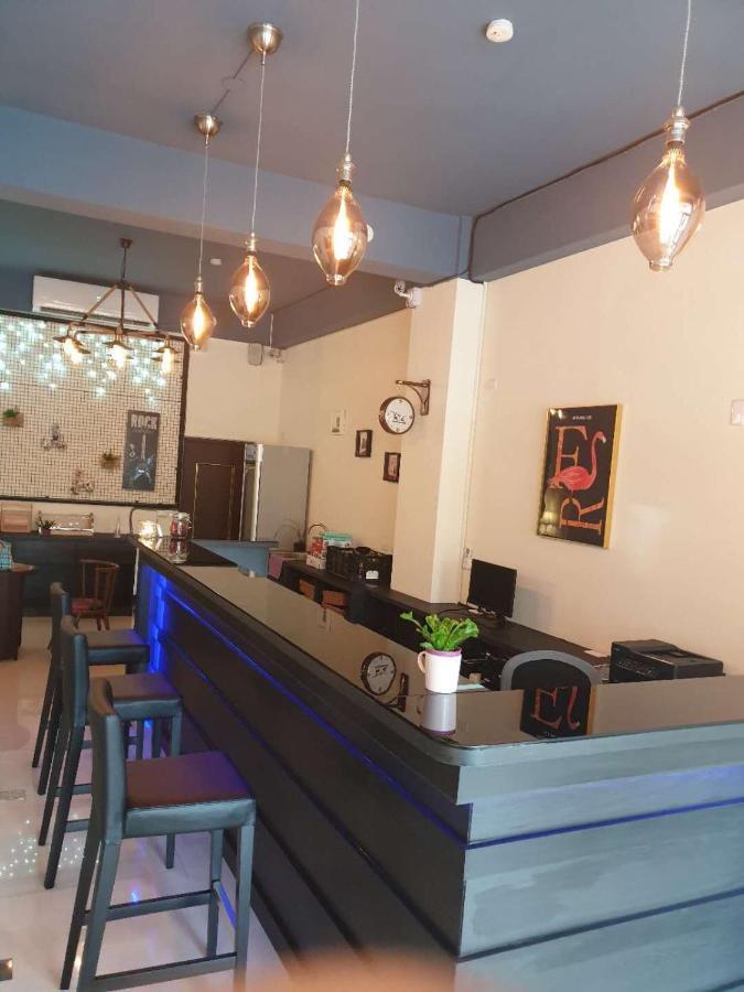 Puli Station Homestay Eksteriør billede